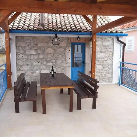 Old Town Stone House Vakantiehuis