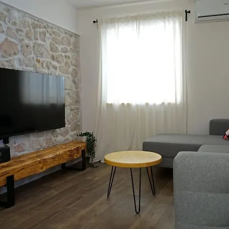Casa vacanze Old Town Stone House