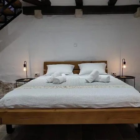 Old Town Stone House Holiday home Novi Vinodolski