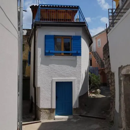 Дом отдыха Old Town Stone House